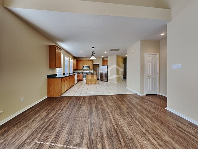 Photo - 5401 Pecan Creek Cir