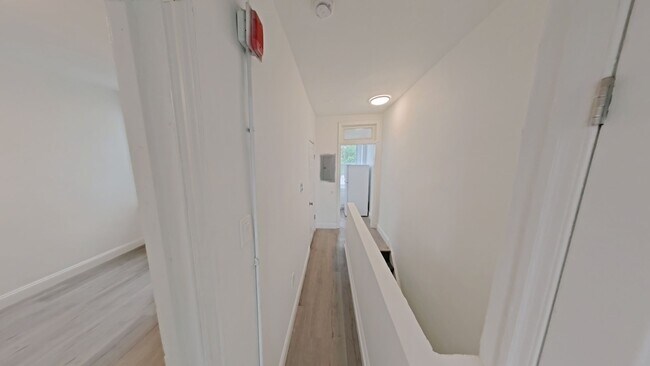 2438 N 20th St Unit 3