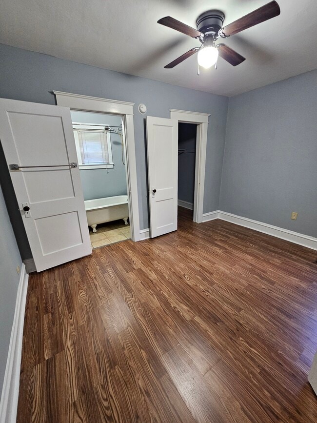 Photo - 430 W Clinton St Unit B