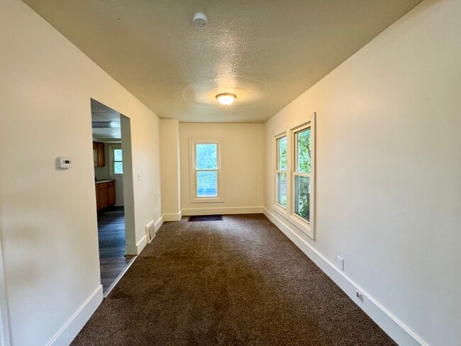 Photo - 2259 5th St SW