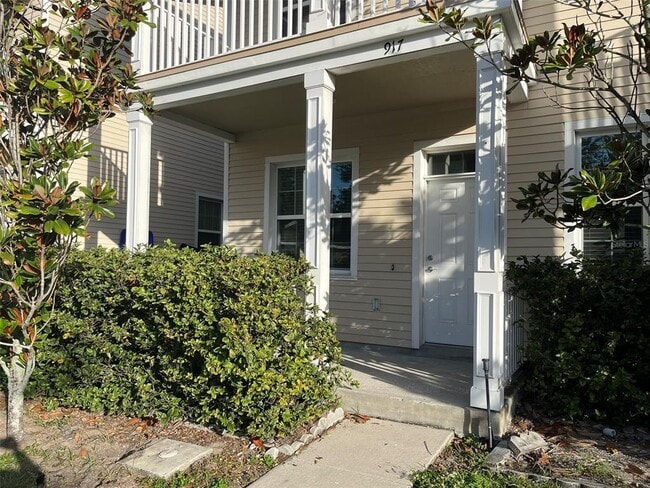 Photo - 917 W Sumner St