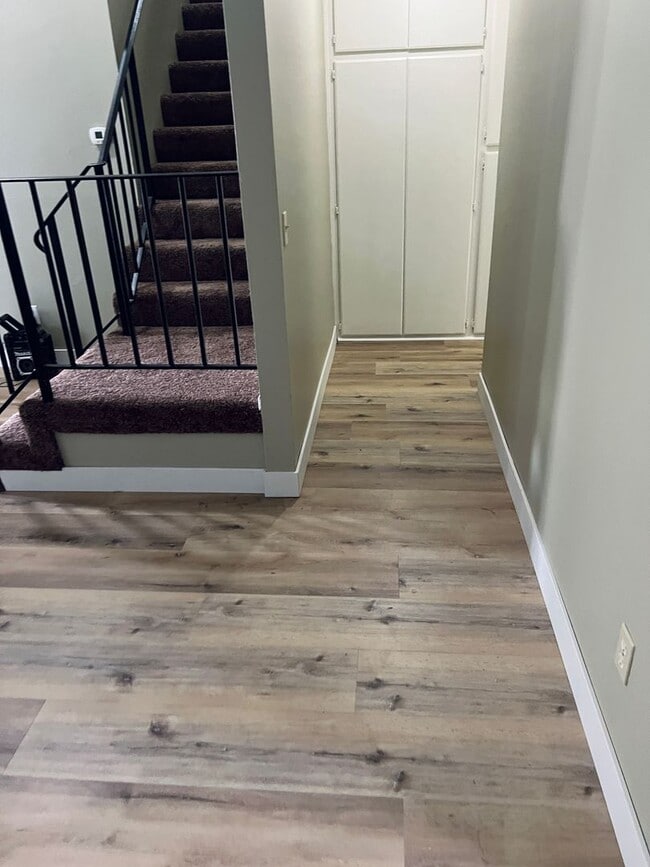 3143 Triumph Ln Unit 1
