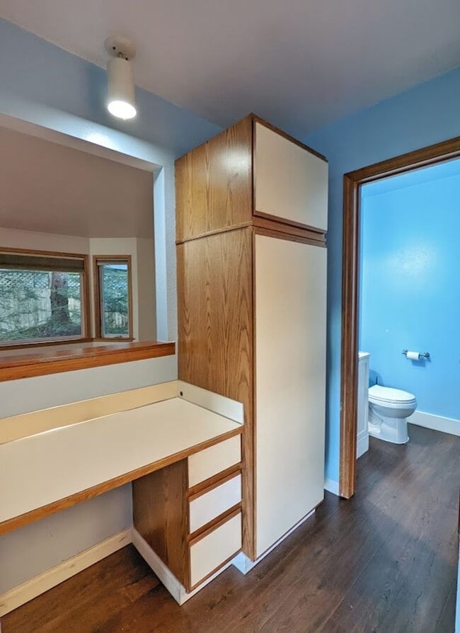 Photo - Backloop Sgl Fam Home, 3BD/2BA, Pet Friendly, 2 Car Garage