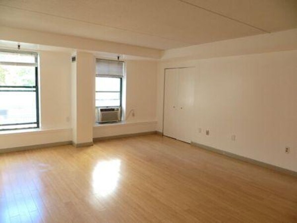 Photo - 82 Peterborough St Unit 65k