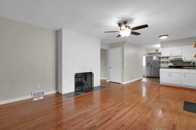 Photo - 5371 Poplarwood Rd