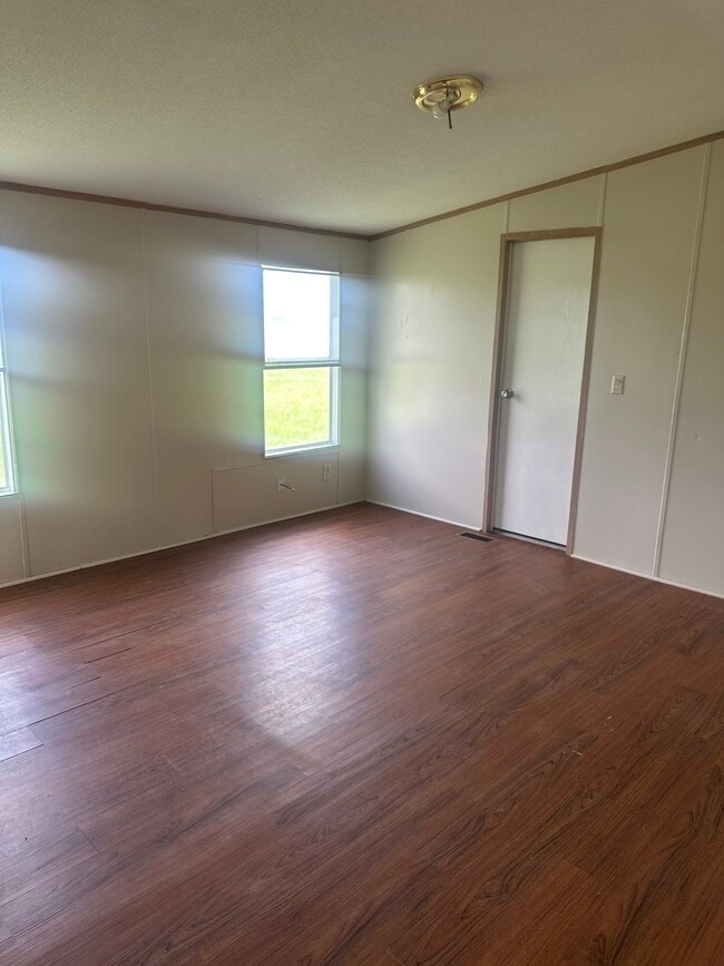Photo - 265 Lorena Meadows Dr