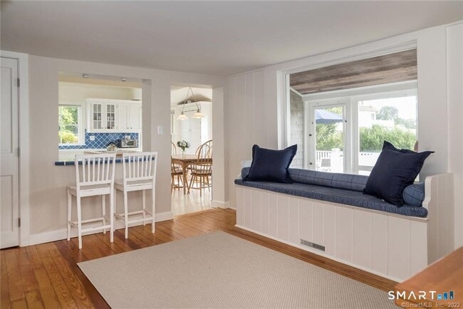 Photo - 43 Soundview Ave