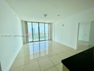 Photo - 79 SW 12th St Unit 2904-S