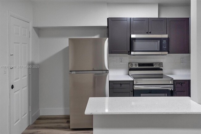 Photo - 4037 SW 65th Ave Unit 12