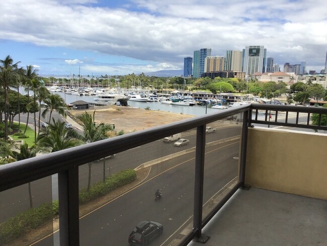 Photo - Ala Wai Terrace
