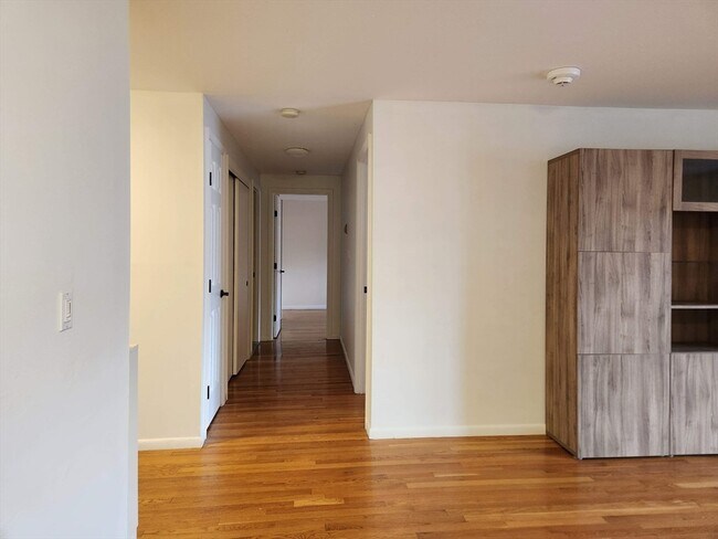 Photo - 133 Tremont St Unidad #315