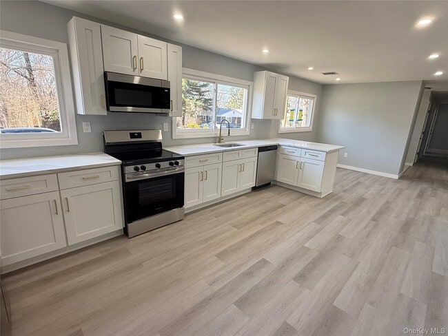 Photo - 51 Wileman Ave