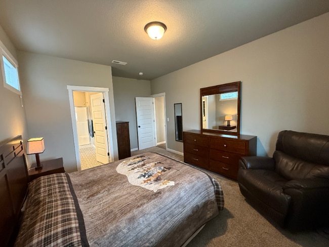 Photo - 9008 W Caelen Ave