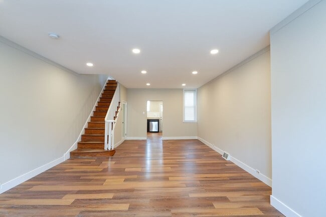 Photo - Amazing newly redone large 3 bedroom