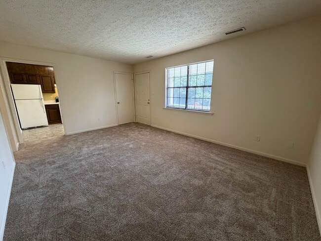 Living Room - 2 Bedroom