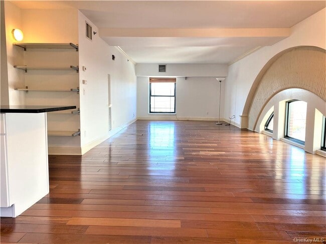 Photo - 1 S Astor St Unidad 401