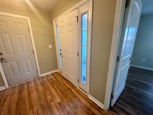 2443 Morlynn Dr