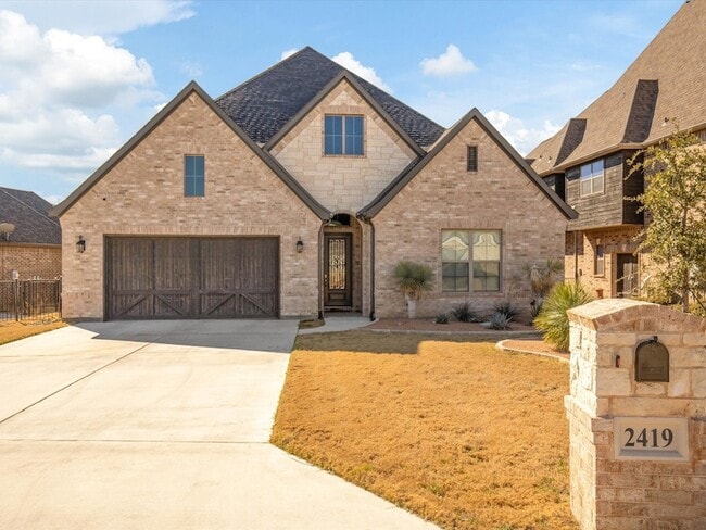 Building Photo - 2419 Portwood Way