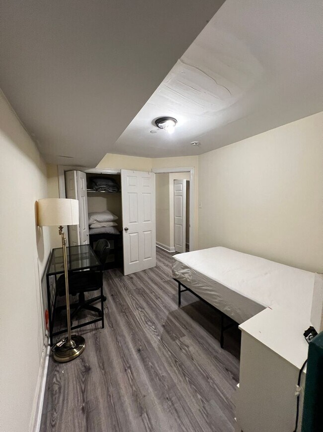 Photo - 678 N 33rd St Unit 1st F