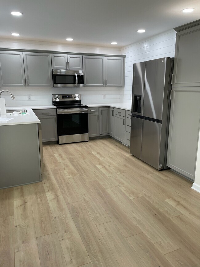 Photo - 9502 Doewood Ln