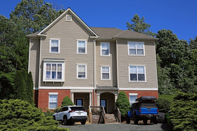 Pet Friendly Mill Creek Village Townhome - Pet Friendly Mill Creek Village Townhome