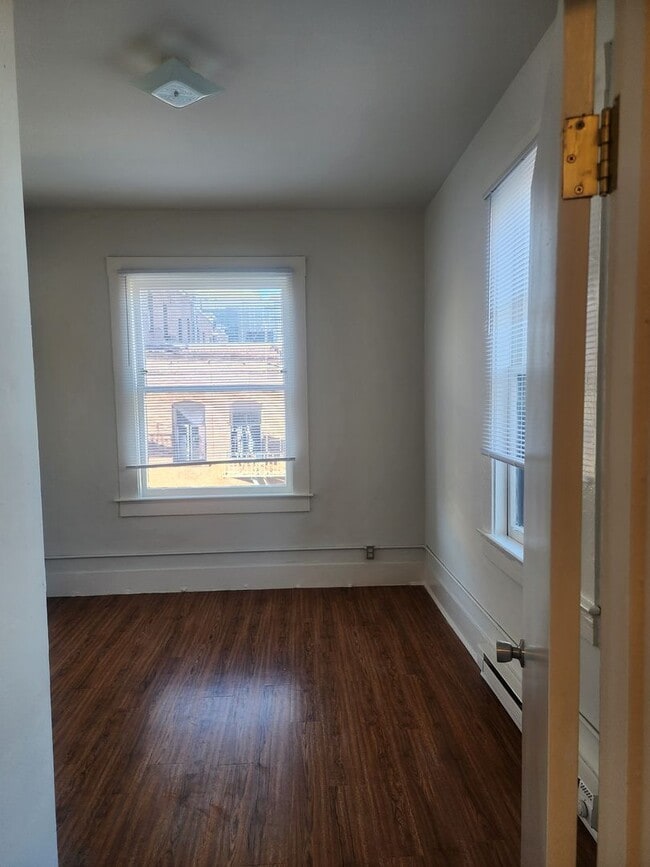 Photo - 27 St Louis Alley Unit 7