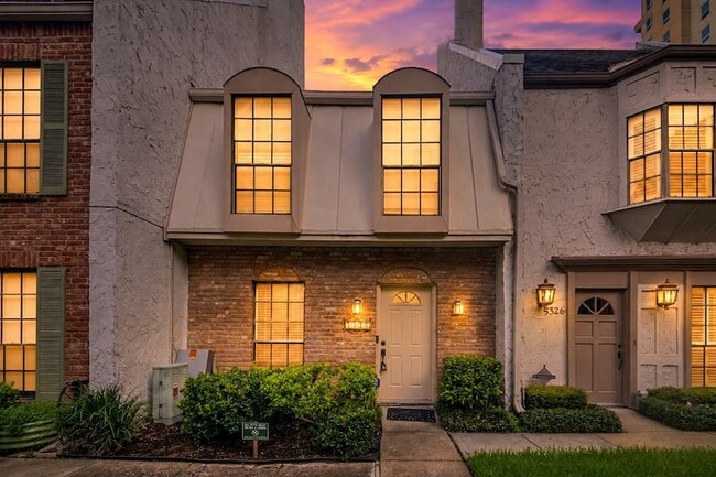 Photo - 5328 Brownway St Unit B15