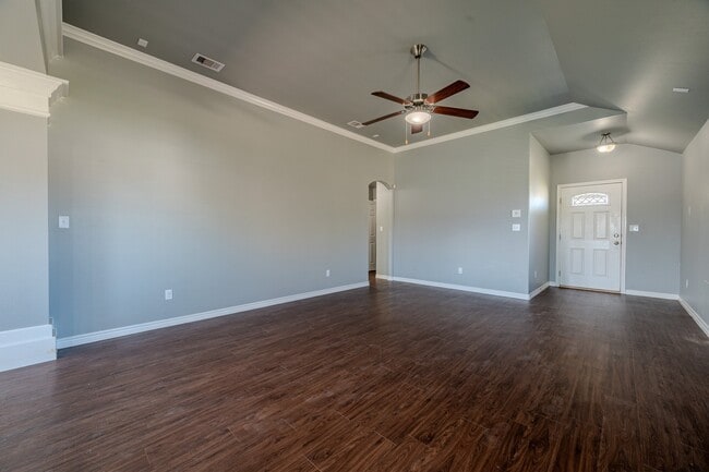 Photo - 7433 Kolda Dr