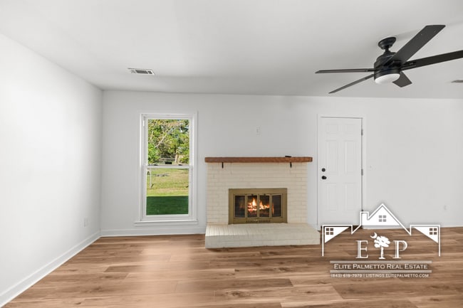 Photo - Beautifully Renovated Brick Home in a Quiet, Established Neighborhood