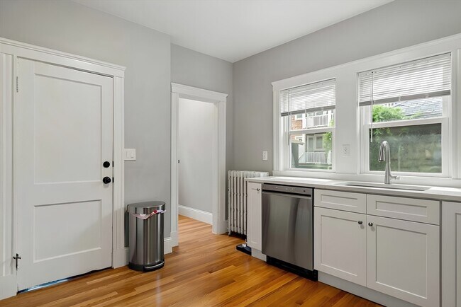 Photo - 78 Euston Rd Unit 1