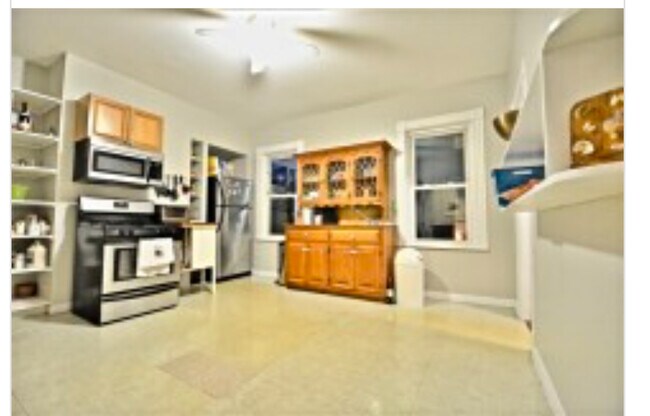 Photo - 201 Hillside St Unidad 2