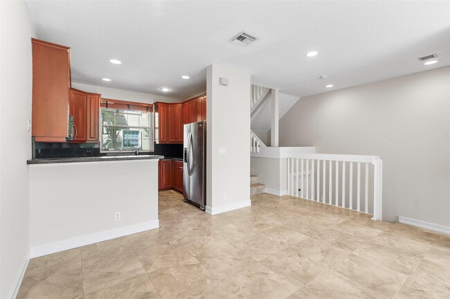 Building Photo - 1211 Tequesta St