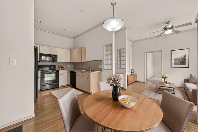 Photo - 1441 East St Unit 308