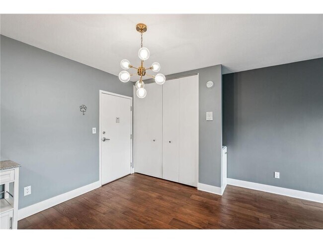 Photo - 504 W Franklin Ave Apartamento Unidad 2C