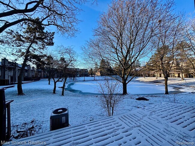 Photo - 5238 Brett Ct