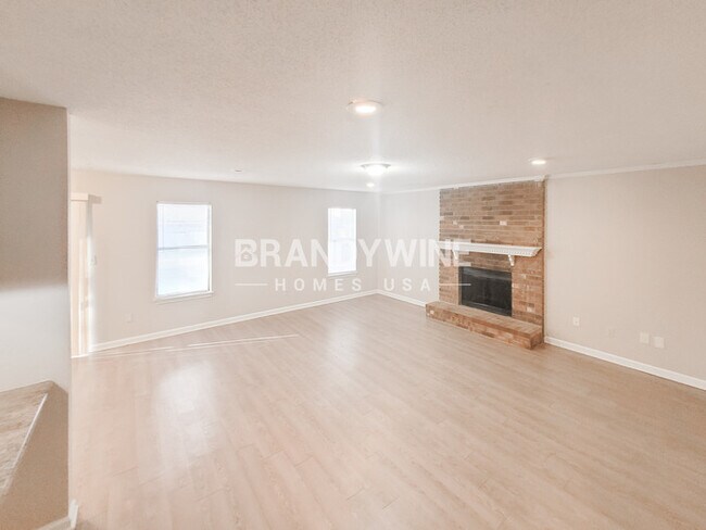 Photo - 4031 Friendly Way