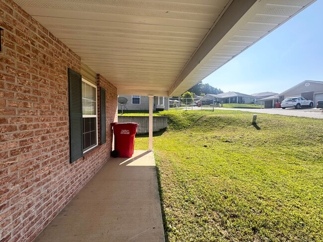 Photo - 20924 Hartsburg Ln Unit 11