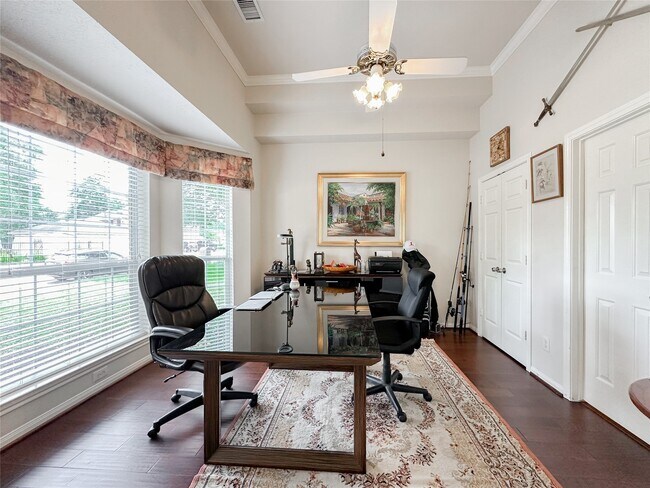 Photo - 9402 Brentwood Lakes Cir