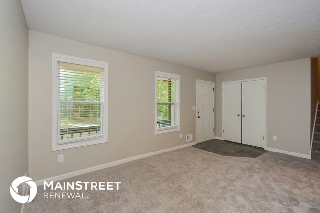 Photo - 4495 Housworth Dr