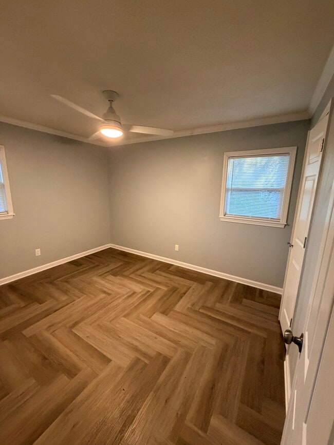 Photo - 1058 Ridge Rd