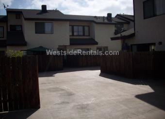 Photo - 520 E Walnut St