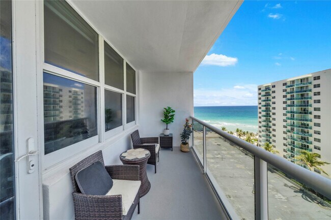 Photo - 3725 S Ocean Dr Unidad 1220(AVAILABLE 05/01/26