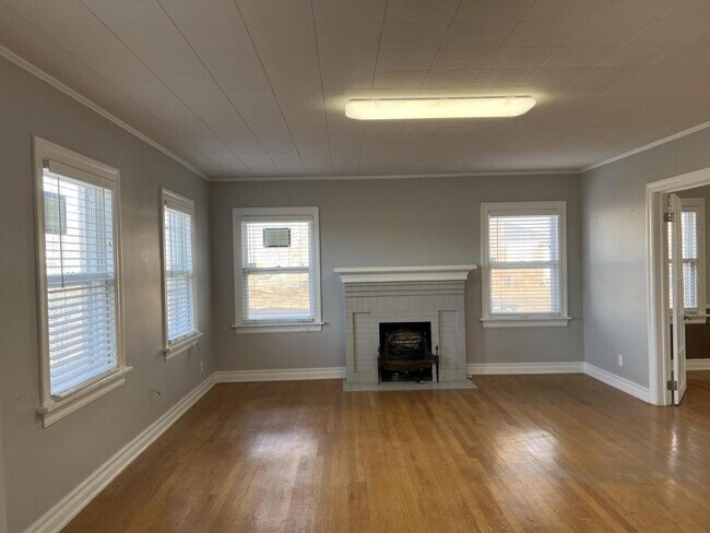 Photo - 1720 Exchange Ave