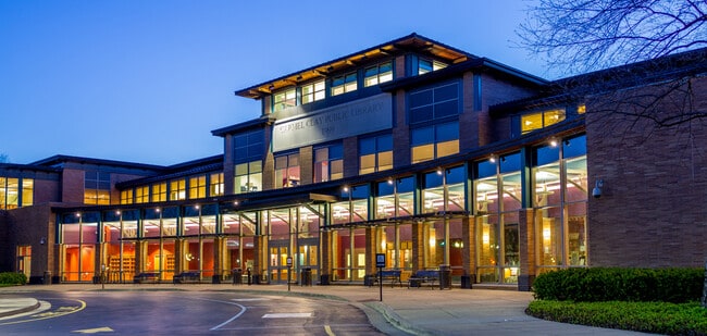 Building Photo - 235 3rd Ave NE