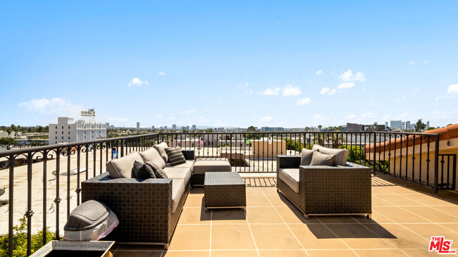 Photo - 1146 Hacienda Pl Condo Unit 9