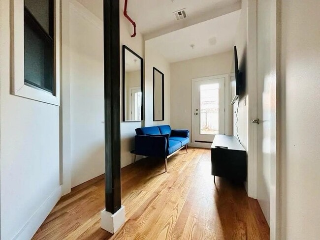 Furnished room/NOT APARTMENT