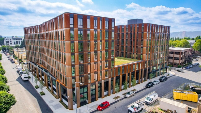 Building Photo - Holloway Rental