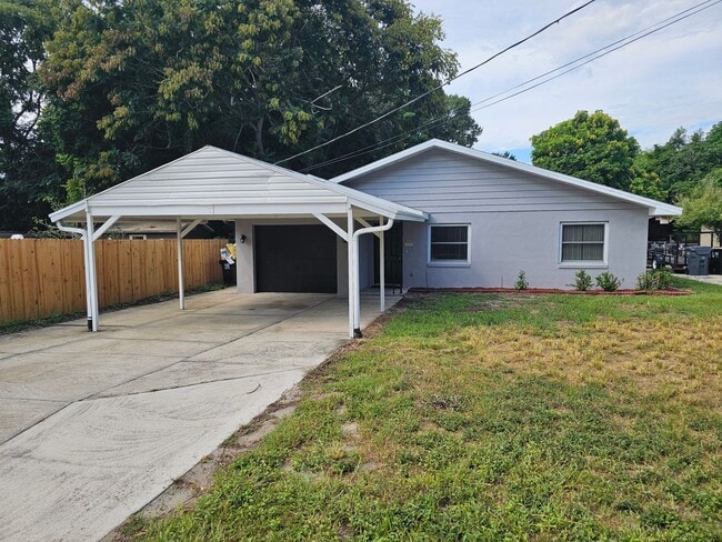 Photo - 253 W Lake Ina Dr