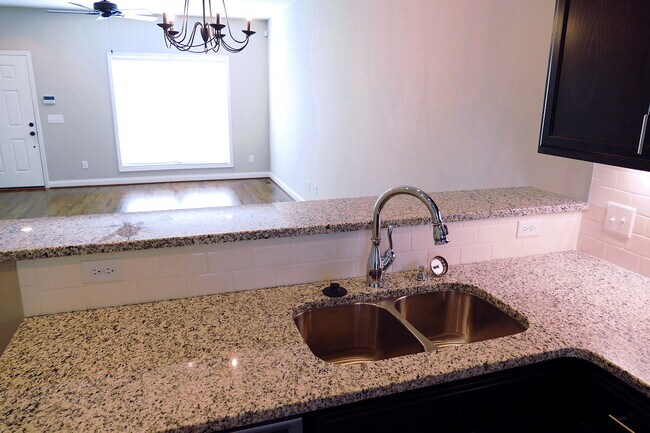 Photo - 907 Somerville Ct Unit 903