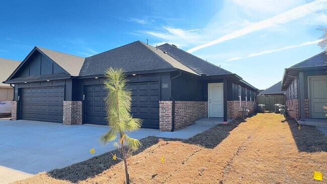 Photo - 1214 NW 113th St